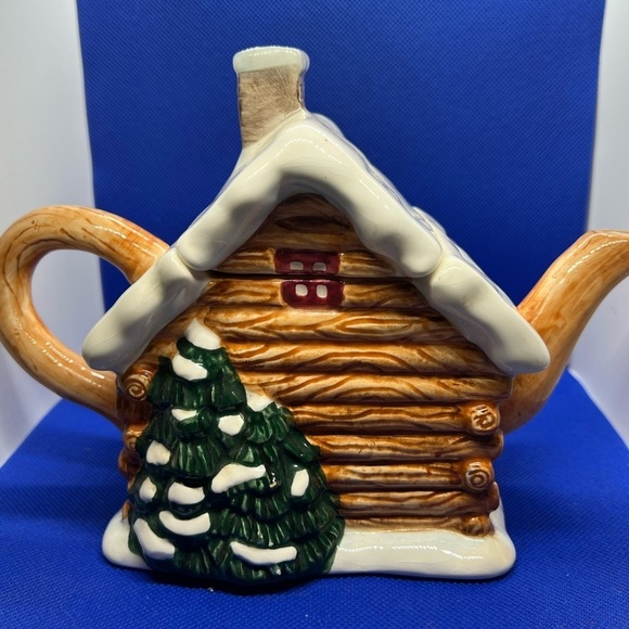 Northland Collection Log Cabin Tea Pot Christmas Cabin Tea Pot - Picture 6 of 12